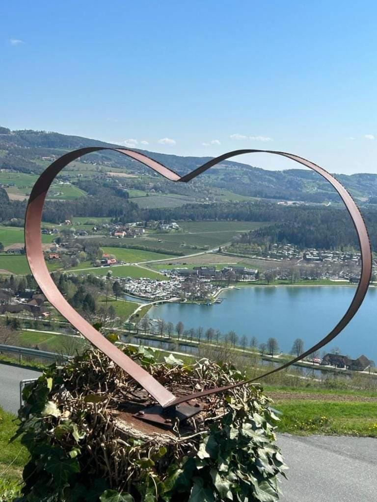 Zwei Schlafzimmer Ferienapartment Anna Am Stubenbergsee Inklusive Vier E-Bikes Экстерьер фото
