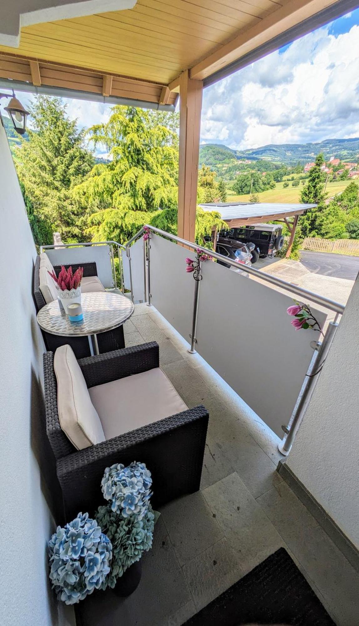 Zwei Schlafzimmer Ferienapartment Anna Am Stubenbergsee Inklusive Vier E-Bikes Экстерьер фото