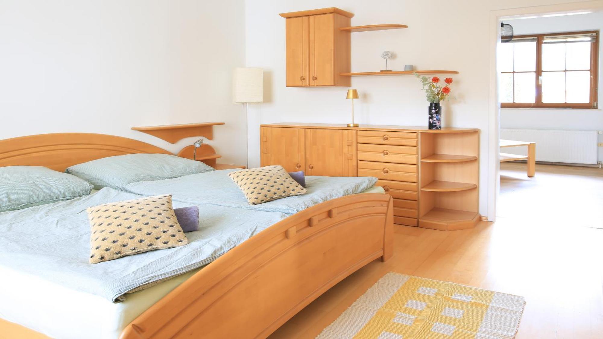 Zwei Schlafzimmer Ferienapartment Anna Am Stubenbergsee Inklusive Vier E-Bikes Экстерьер фото